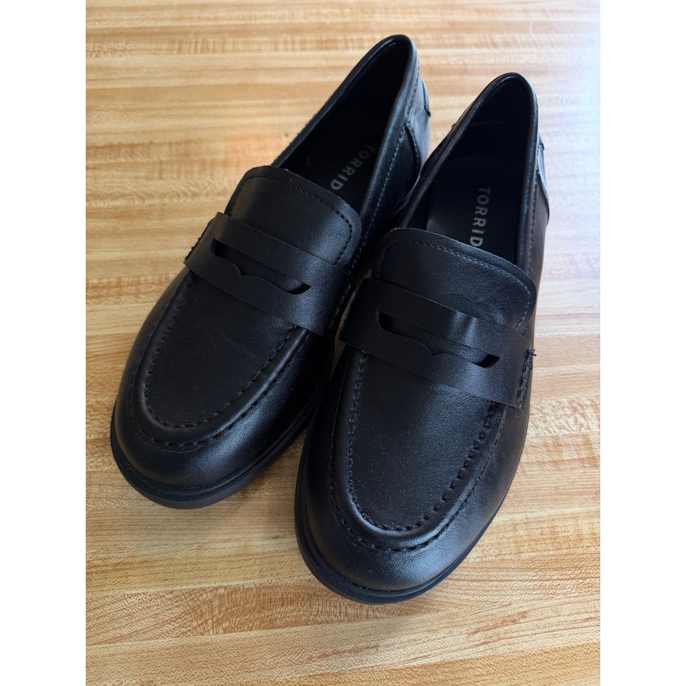 Torrid Women's Black Faux Leather Penny Loafers Size 6 Wide Width